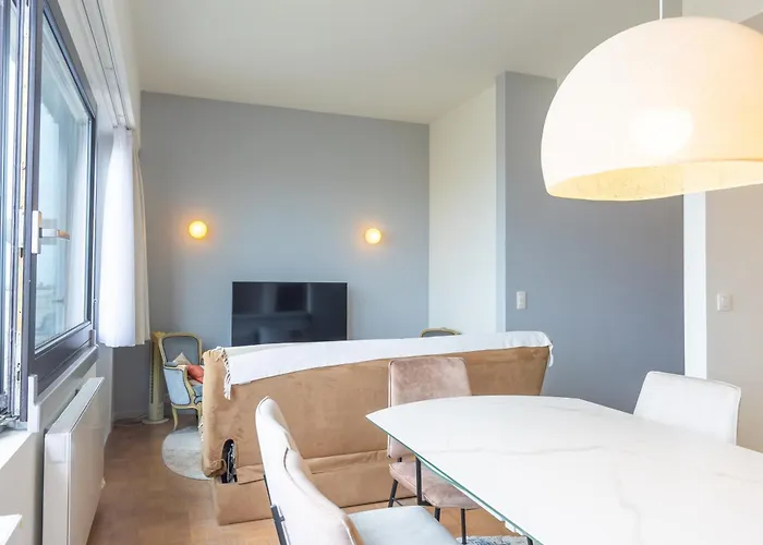 Lecomte - The Belgian Coast Collection 213 アパート